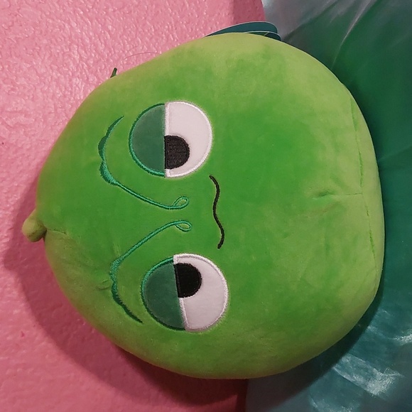 Squishmallows Other - Squishmallow Pascal from Disney Tangled 8 inches